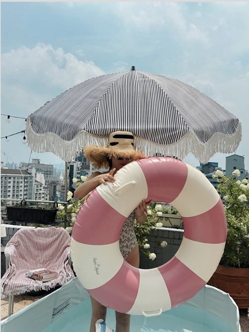 배우 기은세가 루프탑 ‘집캉스’ 풍경과 함께 김치등갈비찜 일상을 공개했다. 사진=기은세 SNS