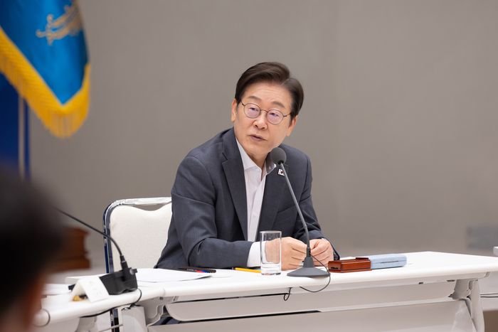 이재명 대통령이  1일 서울 용산 대통령실에서 열린 전국 시·도지사 간담회에서 발언을 하고 있다. [대통령실]