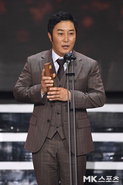 개그맨 김병만 측이 ‘전처 A 씨 딸’ B 씨의 파양 사유에 대해 “무고로 인한 패륜 행위가 인정됐다”라고 발언한 것에 대해 해명하며, 추가 입장을 밝혔다. / 사진 = DB