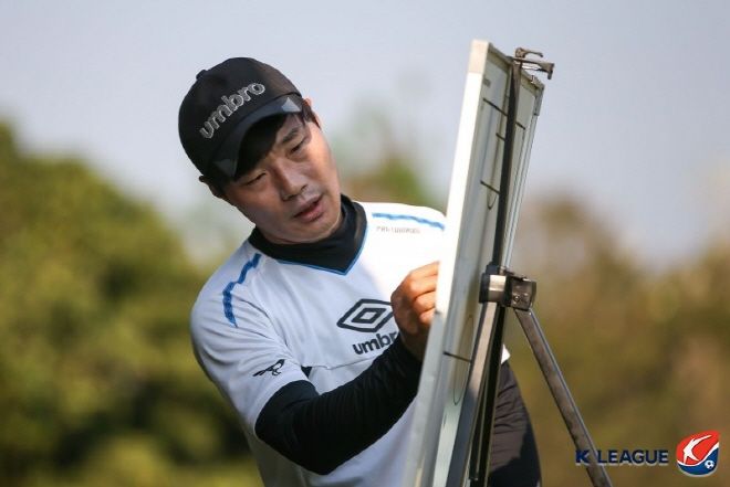 성남 FC 시절 남기일 감독. 사진=한국프로축구연맹