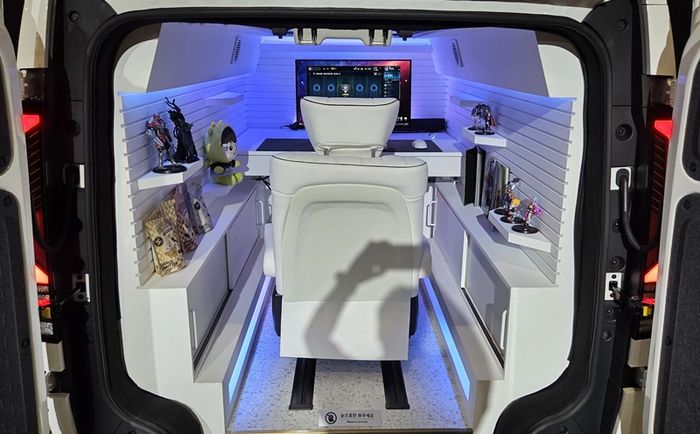 개인용 업무공간으로 변신한 PV5 [사진촬영=최기성 매경 디지털뉴스룸 기자]