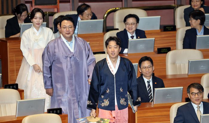 이준석 개혁신당 대표가 1일 오후 서울 여의도 국회에서 열린 제429회 국회(정기회) 개회식에 참석하고 있다. 2025.9.1 [뉴스1]