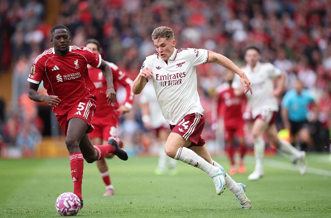 아스널 최전방 공격수 빅토르 요케레스가 리버풀을 상대로 고군분투했다. 사진=EPA=연합뉴스 제공