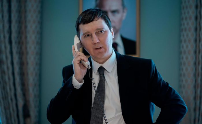 영화 ‘크렘린의 마법사’에서 주인공 바딤 바라노프를 연기한 배우 폴 다노. 스티븐 스필버그 감독의 자전적 영화 ‘파벨만스’에서 주연을 맡았던 바로 그 배우입니다. [베네치아영화제]