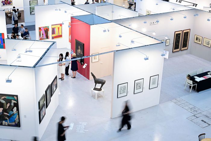 3일 서울 강남구 코엑스에서 ‘프리즈 서울 2025’ VIP 프리뷰 데이가 열리고 있다. [이승환 기자]