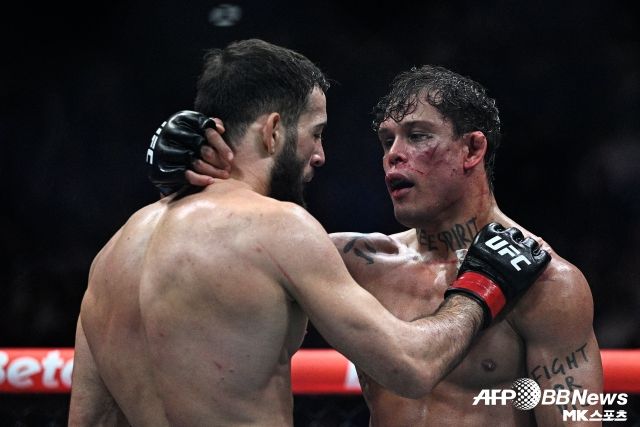 보할류는 미들급 타이틀전을 위한 이마보프와의 맞대결에서 결국 웃지 못했다. 사진(파리 프랑스)=AFPBBNews=News1