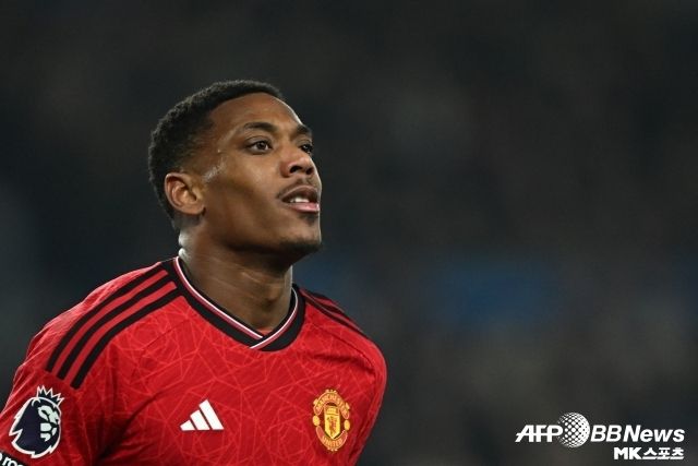 마샬은 맨유에서 나쁘지 않은 모습을 보였다. 첫 시즌 18골 11도움을 기록했고 골든보이에도 선정됐다. 2019-20시즌에는 23골 12도움으로 커리어 하이를 기록했다. 사진=AFPBBNews=News1