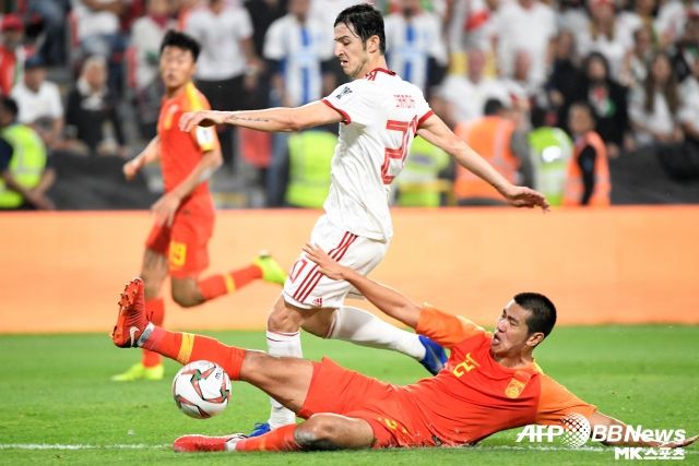 류이밍은 2019 AFC 아시안컵에 앞서 중국의 목표는 우승이라고 당당히 외쳤다. 그러나 이란과의 8강전에서 끔찍한 실책을 저지르며 사르다르 아즈문에게 추가골을 내줬다. 결국 중국은 이란에 0-3으로 패배했다. 사진=AFPBBNews=News1