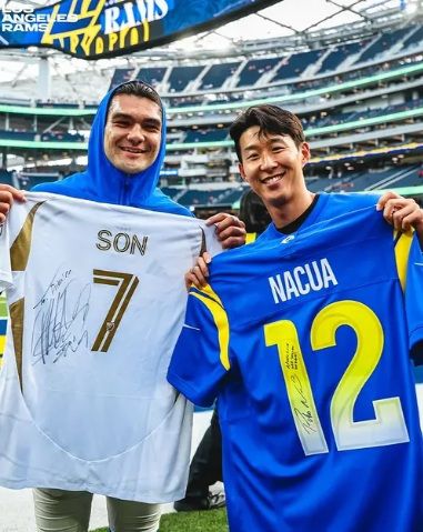 토트넘과의 10년 동행을 끝내고 미국 프로축구 MLS의 로스앤젤레스(LA)FC 입단한 손흥민이 미국 프로풋볼(NFL)경기장을 찾았다. [사진출처 = 손흥민 인스타그램]