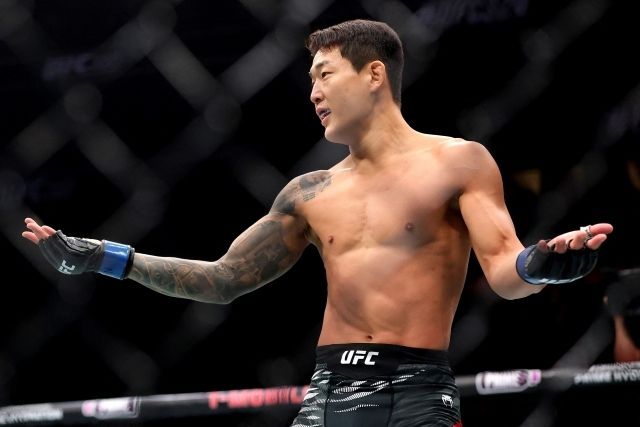 유주상은 5일(한국시간) 미국 네바다주 라스베이거스 T-모바일 아레나에서 열린 다니엘 산토스와의 UFC 320 언더카드 69.4kg 계약 체중 경기에서 2라운드 TKO 패배했다. 사진=REUTERS=연합뉴스