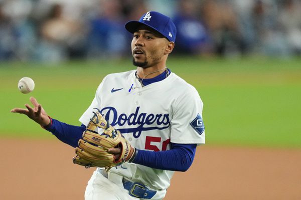 무키 벳츠는 유격수 골드글러브 최종 후보에 올랐다. 사진= AP= 연합뉴스 제공