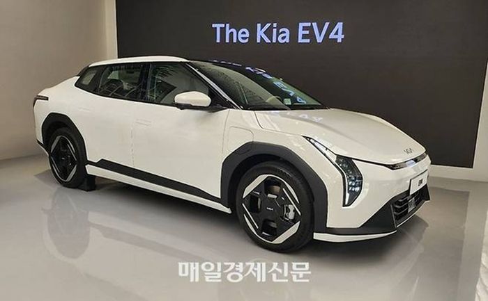 올 상반기 IIHS 충돌테스트에서 최고 등급을 받은 기아 EV4 [사진촬영=최기성 매경 디지털뉴스룸 기자]