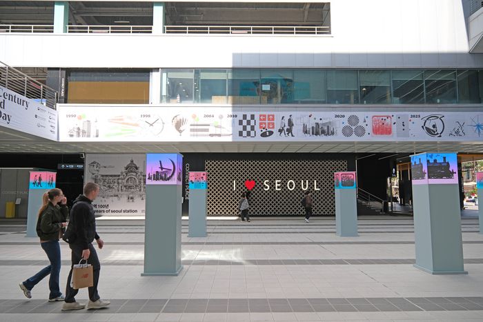 커넥트플레이스 서울역점 중앙보행광장 / 사진 = 한화커넥트