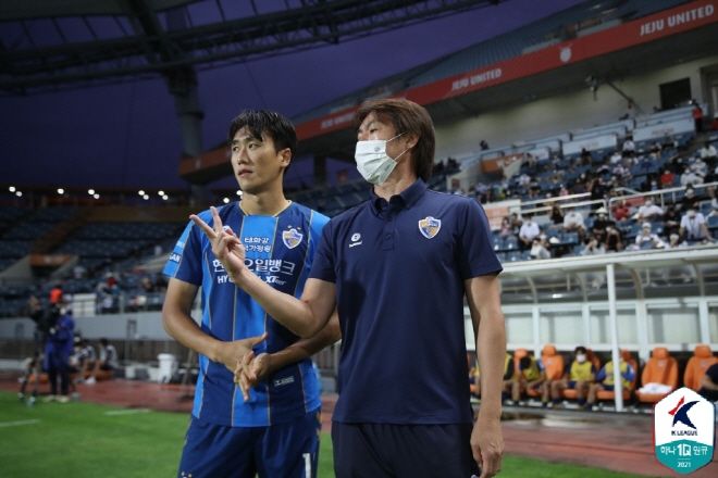 원두재는 울산 HD 시절 홍명보 감독의 지도를 받았었다. 사진=한국프로축구연맹