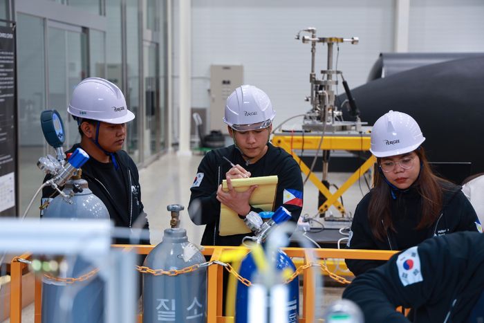 페리지에어로스페이스, 필리핀 우주청 대상 사운딩로켓 협력 프로그램 현장[사진제공=페리지]