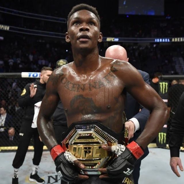이스라엘 아데산야의 저주였을까. 그의 UFC 322 메인 카드 5경기 결과 예상은 모두 틀렸다. 사진=X