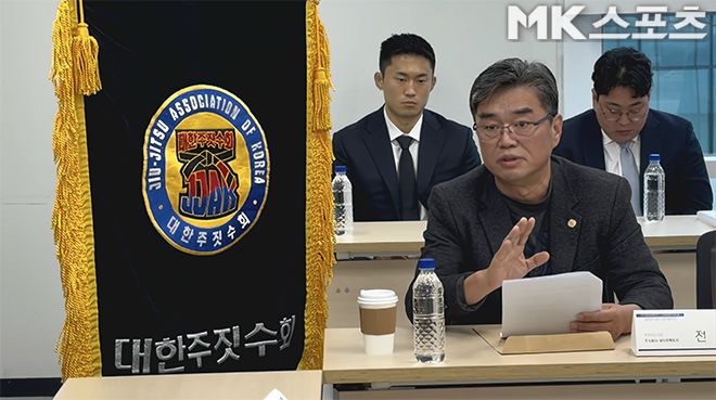 전재원 제이제이에너지 및 제이제이안전건설 대표가 2025년 11월19일 서울특별시 대한체육회 올림픽회관에서 (주)네이처팩토리 주짓수 실업팀 초대 단장으로 발표됐다. 대한주짓수회장 선거 후보 시절 직장운동부 공약 때문에 겪은 일을 말하고 있다. 사진(서울 방이동)=강대호 기자