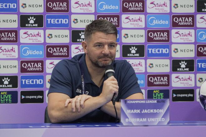 부리람 유나이티드 마크 잭슨 감독. 사진=울산 HD