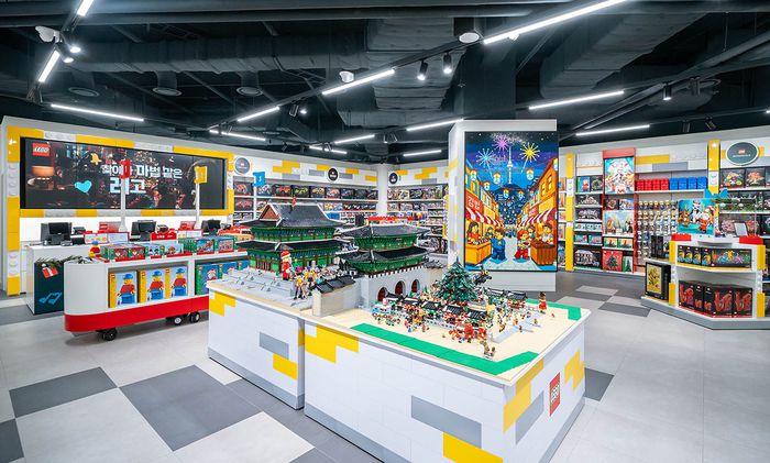 국내 최대 규모 ‘공식 레고스토어’ 용산점