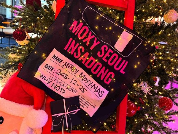 플로피디스크 패브릭 포스터. <자료 = 메리어트 호텔 >