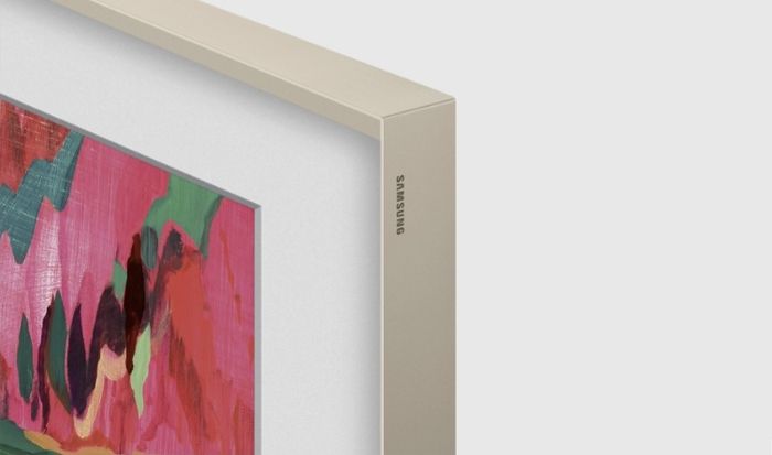 TV 테두리에 붙이는 ‘챔퍼 샌드골드 베젤’.[삼성전자]