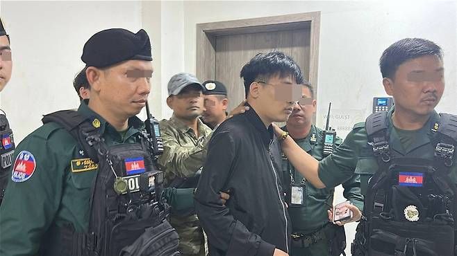 캄보디아 범죄단지서 검거된 한국인 피싱범 [경찰청]