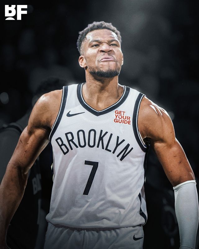 아데토쿤보는 최근 브루클린에 다가구 주택을 구매했다. 그리고 브루클린 팬들은 환호했다. 사진=바스켓볼 포에버 SNS