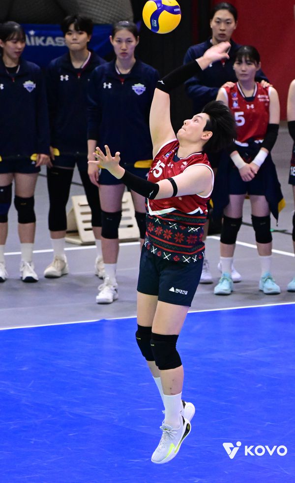 김희진은 서브에이스 한 개만 더 추가하면 350개를 달성한다. 사진 제공= KOVO