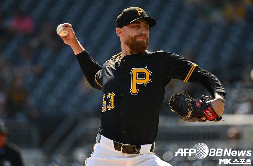 휴스턴은 마이크 버로우스를 영입, 선발진을 보강한다. 사진=ⓒAFPBBNews = News1