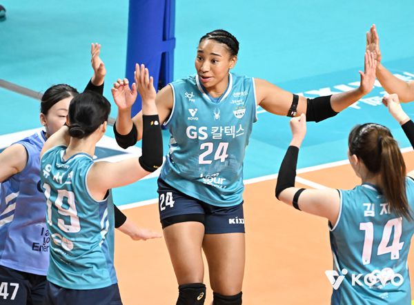 레이나는 최적의 몸 상태로 최고의 경기력을 보여주고 싶다는 생각을 굽히지 않았고, 결국 코트에 복귀했다. 사진 제공= KOVO