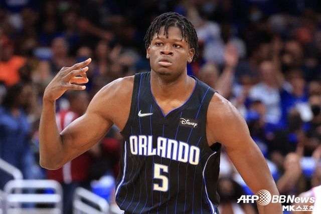 세르비아 매체 ‘다나스’는 “파르티잔이 밤바를 영입했다. 구단과 선수는 모든 조건에 합의했고 공식 계약 체결 역시 곧 이뤄질 전망이다”라고 밝혔다. 사진=AFPBBNews=News1