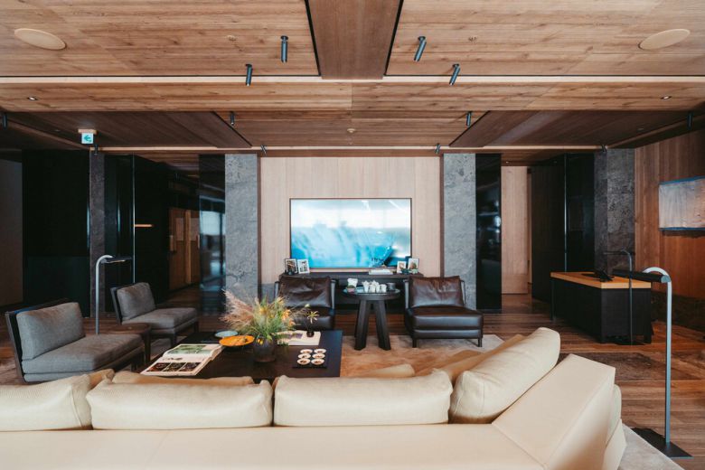 카펠라 레지던스 서울 클럽 내부 모습.