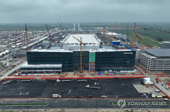 미국 텍사스주 테일러시에 건설 중인 삼성전자 반도체 공장 [사진 = 연합뉴스]