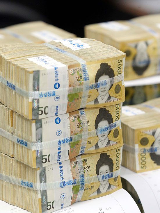 시중에 풀린 풍부한 자금이 공모주 청약으로 유입되고 있다. (매경DB)