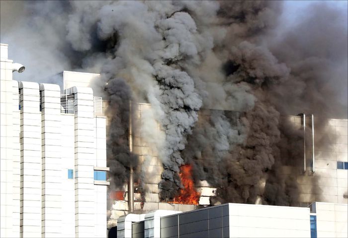 중대재해 사고가 발생했을 경우, 법무법인의 도움을 받아 수사당국의 조사에 협조하는 게 좋다. (매경DB)