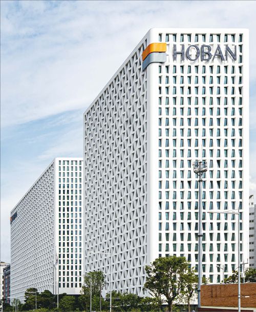 호반그룹이 한진칼, LS 지분을 잇달아 매입하면서 배경에 관심이 쏠린다. 사진은 서울 서초구 호반그룹 사옥. (매경DB)