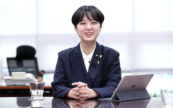 7월 21일 국회의원회관에서 열린 중앙일보와의 인터뷰. 공식 석상보다 더 밝은 표정이다. 임현동 기자