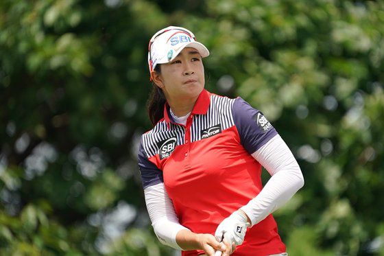 세 차례 대회 출전에서 6승1무를 기록하는 맹활약을 펼친 김아림. 사진 제공 오렌지라이프