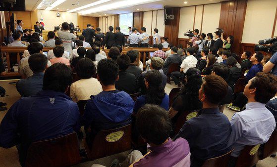 2014년 이준석(69) 선장 등 세월호 승무원 15명에 대한 재판이 열렸던 광주지방법원의 모습. 임정엽 부장판사는 당시 이 재판의 재판장이었다. [사진공동취재단]