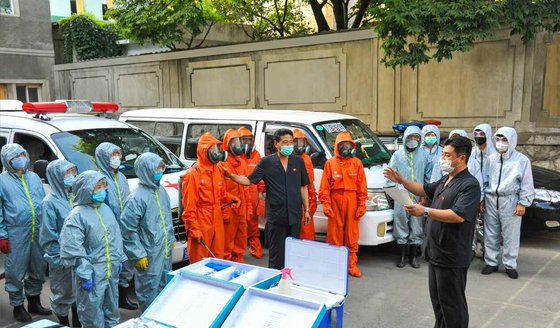 북한 노동당 기관지 노동신문은 8월 4일 신종 코로나바이러스 감염증(코로나19)와 관련한 남포수출입품검사검역소의 방역사업 현황을 보도했다. [노동신문]