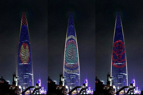 롯데월드타워 빌딩에 아이언맨 등장