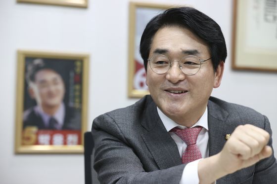 박용진 더불어민주당 의원 인터뷰가 24일 국회 의원회관 사무실에서 열렸다. 임현동 기자