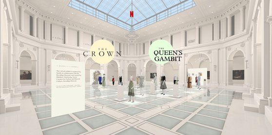 브루클린 박물관과 함께 퀸스 갬빗 의상을 온라인 상에 전시했다. 사진 더퀸스앤더크라운 홈페이지 캡처