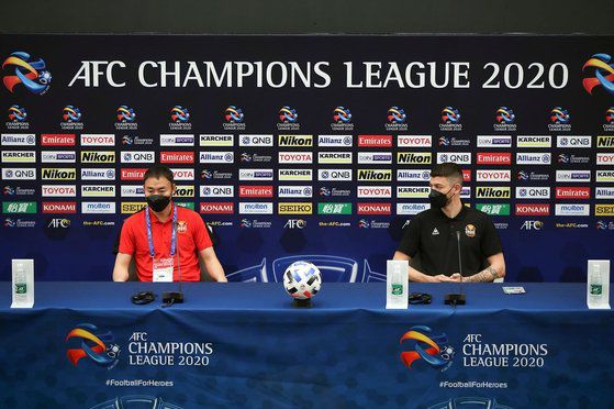 이원준 대행이 ACL 베이징 궈안전을 앞두고 인터뷰를 하고 있다. FC 서울 제공