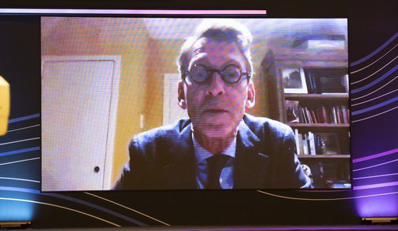 ‘디멘시아포럼엑스(DFx) 코리아’ 행사가 26일 서울 삼성동 코엑스에서 열렸다. 필립 쉘튼 암스테르담 자유대 알츠하이머 센터장의 발표가 진행되고 있다. 임현동 기자