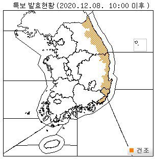 동해안 지역의 건조특보는 지형적 영향으로 계속될 것으로 보인다. 자료 기상청