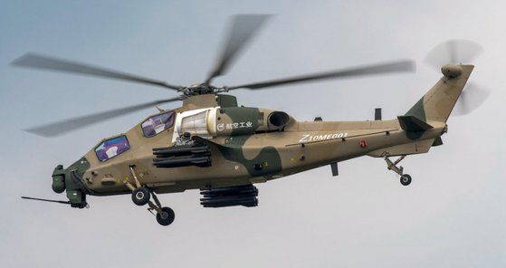 중국군 최신 공격헬기 Z-10ME는 중국판 아파치로 불린다. [중앙포토]