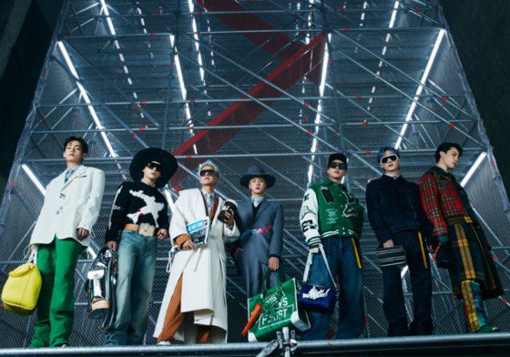 루이비통 패션쇼에 나온 BTS. [사진 루이비통]