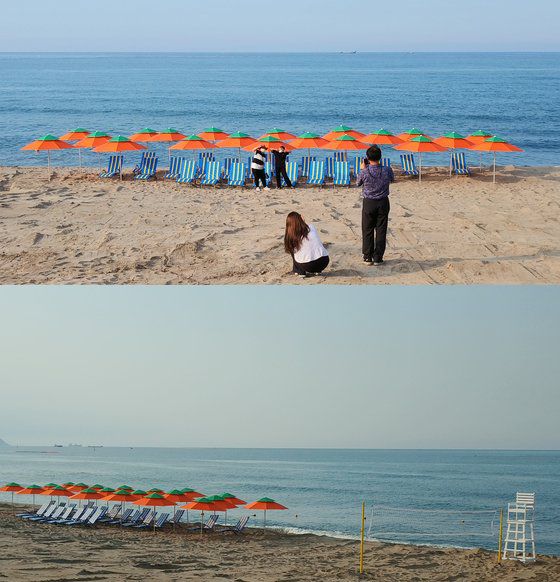 맹방해변에 조성한 방탄소년단 포토존. '퍼미션 투 댄스' 화보 모습 그대로 파라솔과 선베드, 비치발리볼 네트와 심판석을 설치했다. 사진 삼척시