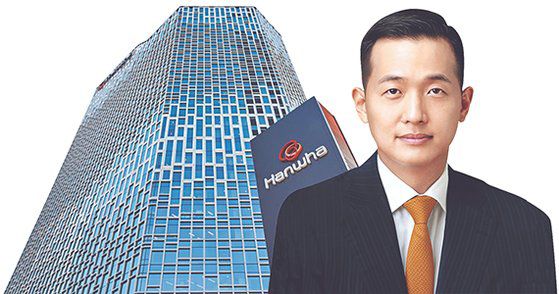 한화그룹에서 우주산업을 현장지휘하는 김동관 한화솔루션 사장 겸 스페이스 허브 팀장. [중앙포토]